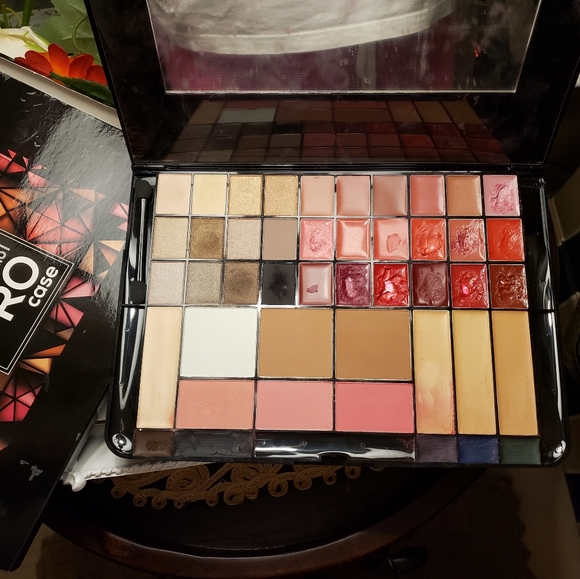 🛍 3/28 Skinn by Dimitri James  Color Stylish Case - Picture 6 of 6